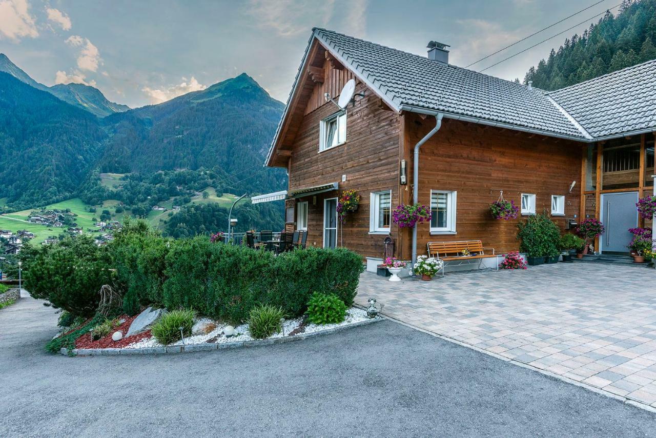 Haus Ambiatscha Apartment Sankt Gallenkirch Luaran gambar
