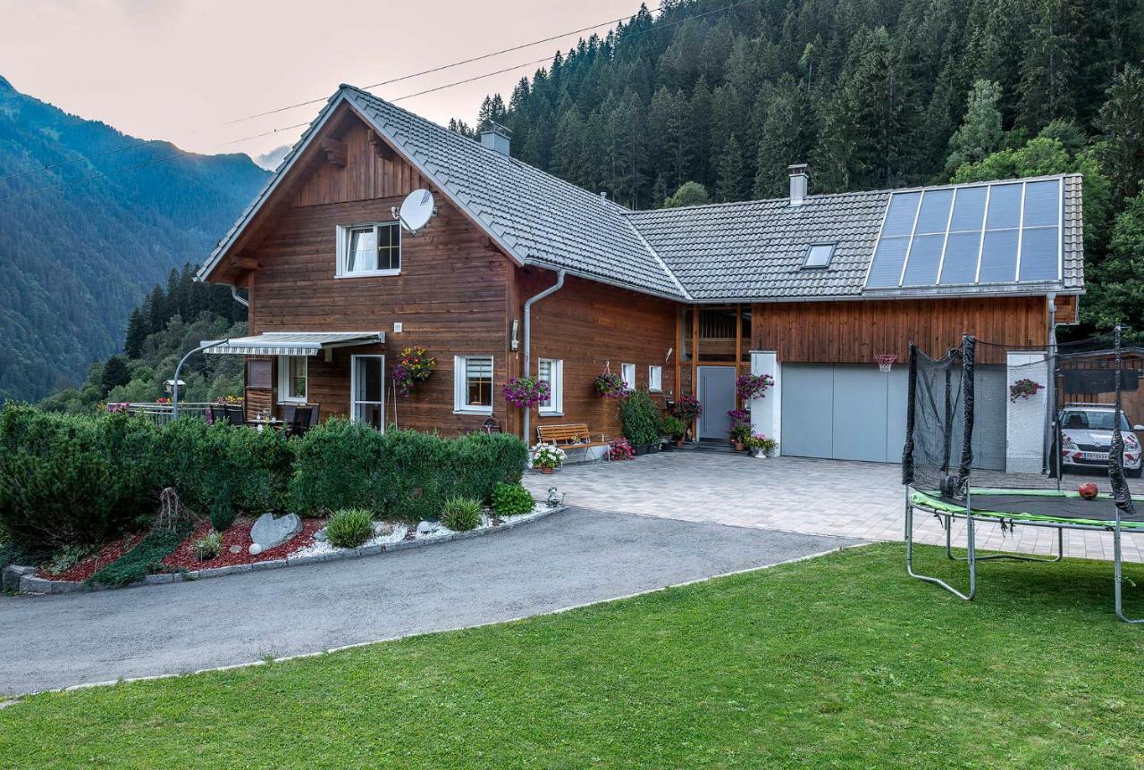 Haus Ambiatscha Apartment Sankt Gallenkirch Luaran gambar